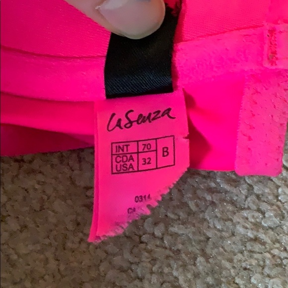 Set of 3 Bras - Black pink lace - Picture 6 of 6